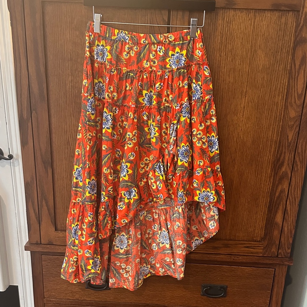 Joie Red Floral high/low elastic Waist Skirt with Yellow & Blue Bloom